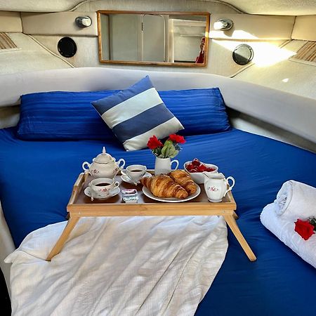 Yacht Hotel Barcelona سان أدريان دي بيزوس المظهر الخارجي الصورة