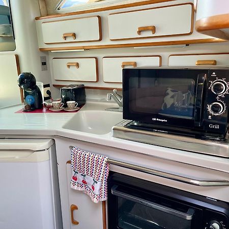 Yacht Hotel Barcelona سان أدريان دي بيزوس المظهر الخارجي الصورة