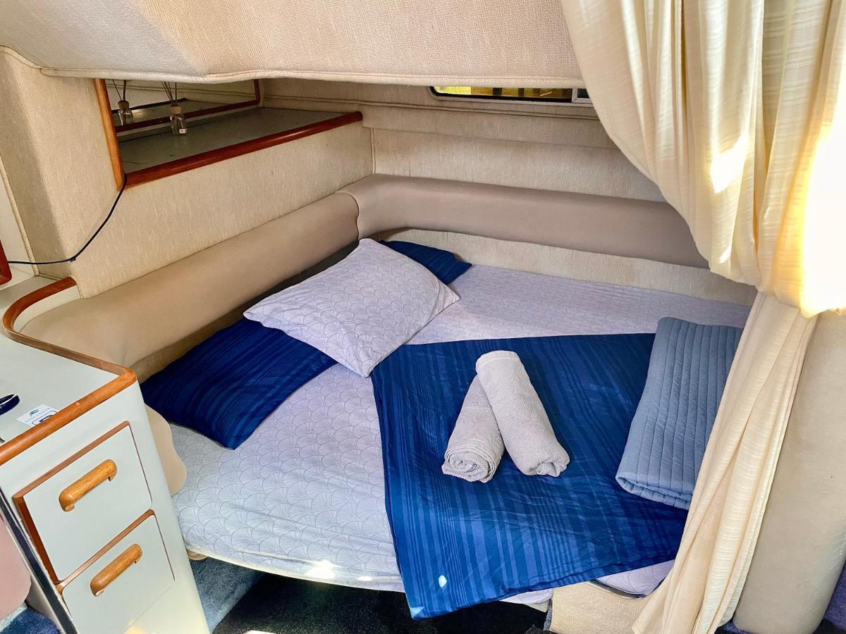 Yacht Hotel Barcelona سان أدريان دي بيزوس المظهر الخارجي الصورة