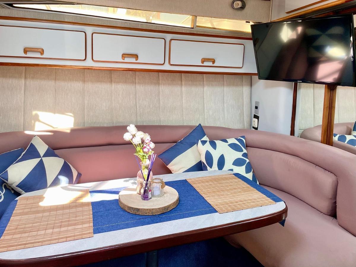 Yacht Hotel Barcelona سان أدريان دي بيزوس المظهر الخارجي الصورة